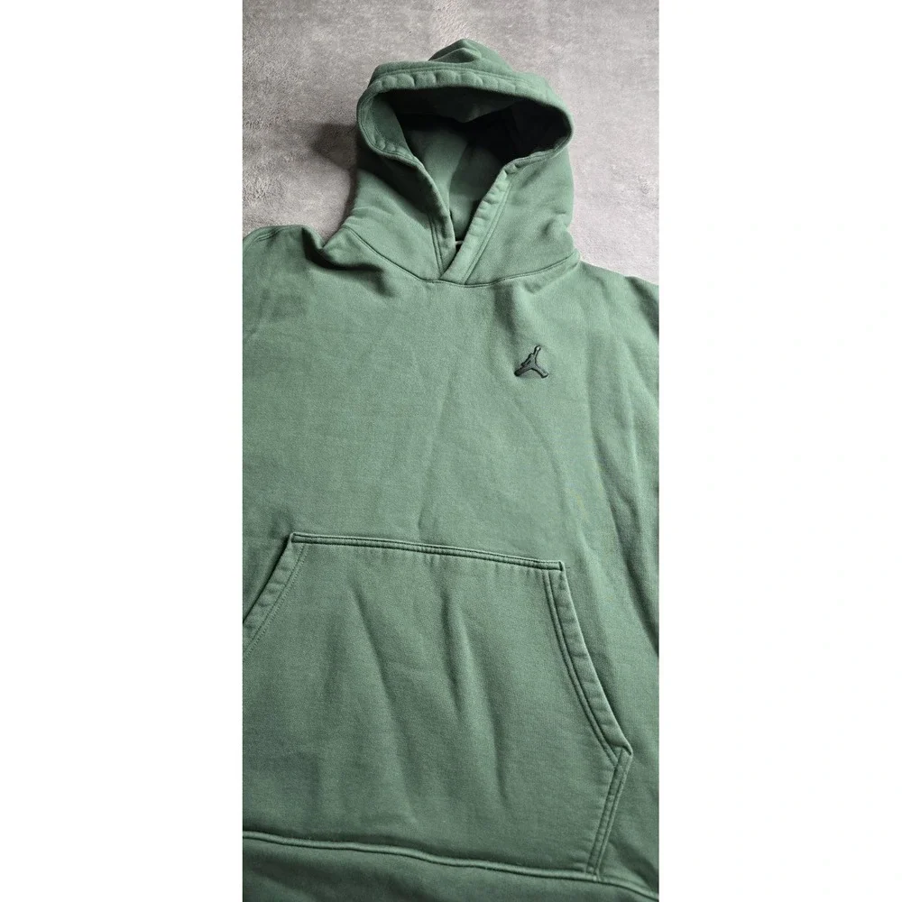 Jordan essentials fleece